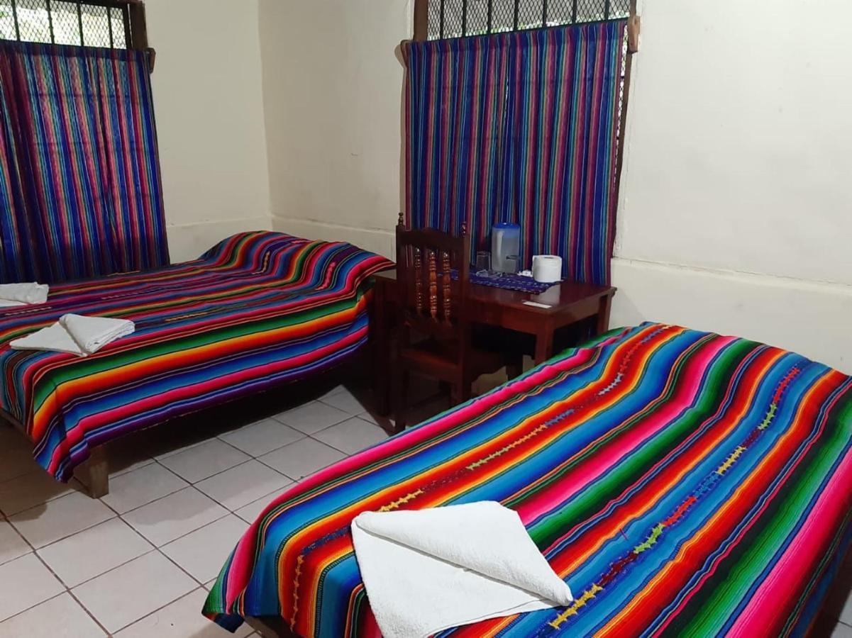 Hotel Cabanas Margarita & Ed Palenque Bagian luar foto