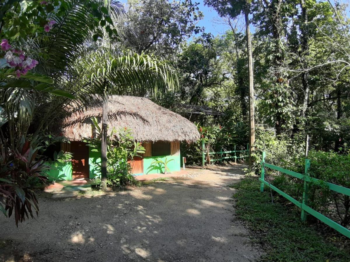 Hotel Cabanas Margarita & Ed Palenque Bagian luar foto
