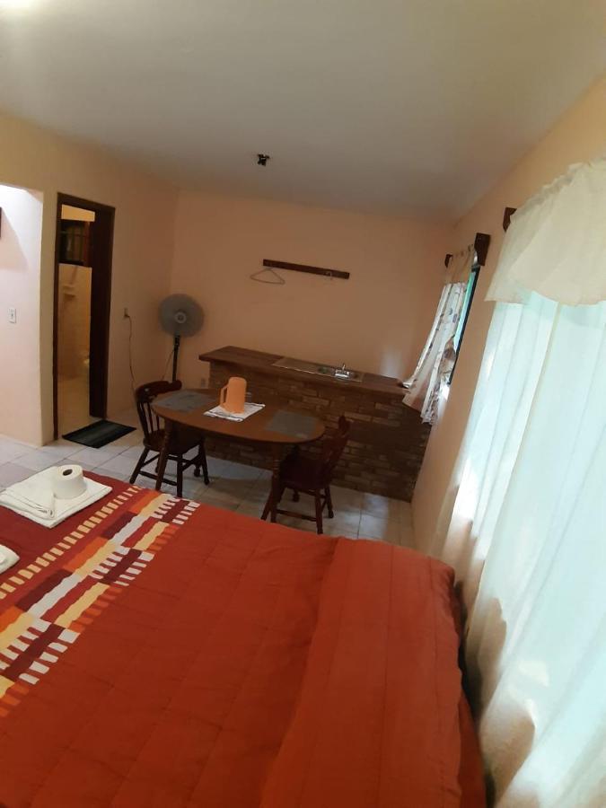 Hotel Cabanas Margarita & Ed Palenque Bagian luar foto