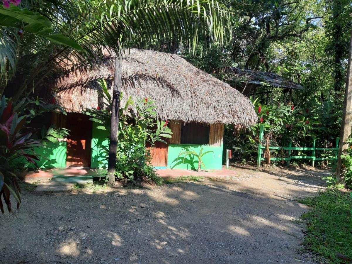 Hotel Cabanas Margarita & Ed Palenque Bagian luar foto