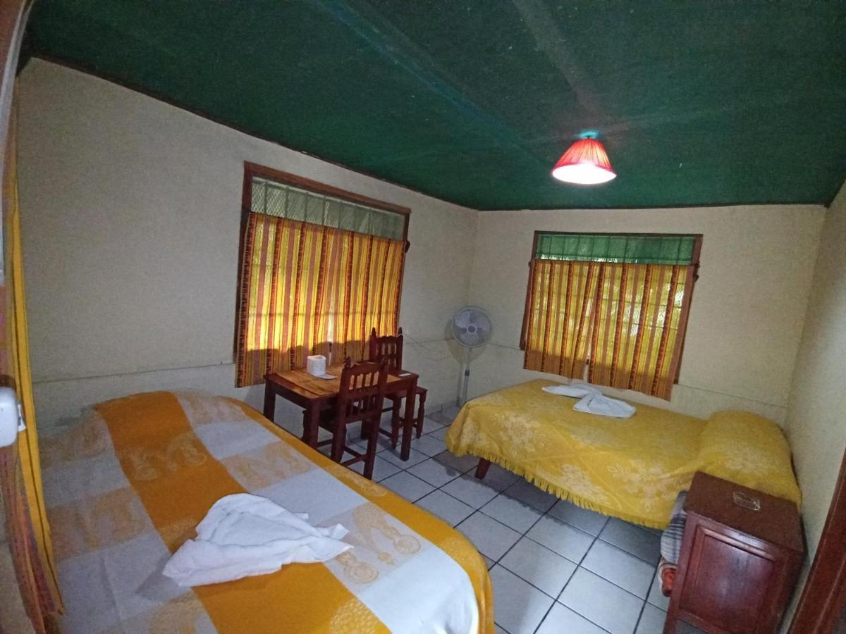 Hotel Cabanas Margarita & Ed Palenque Bagian luar foto